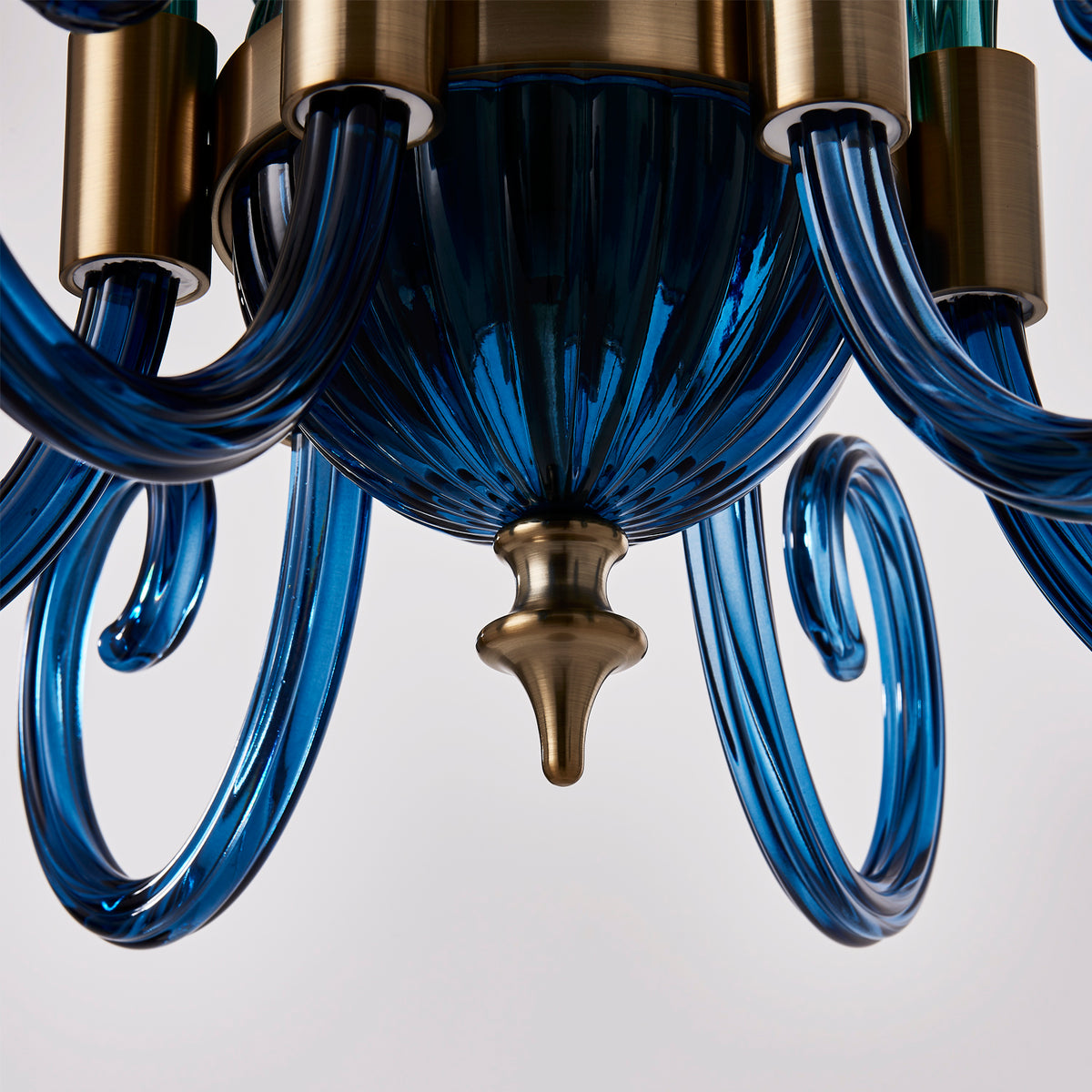 Tinta 28-in 6 Light Socket Winter Brass/Multi Chandelier