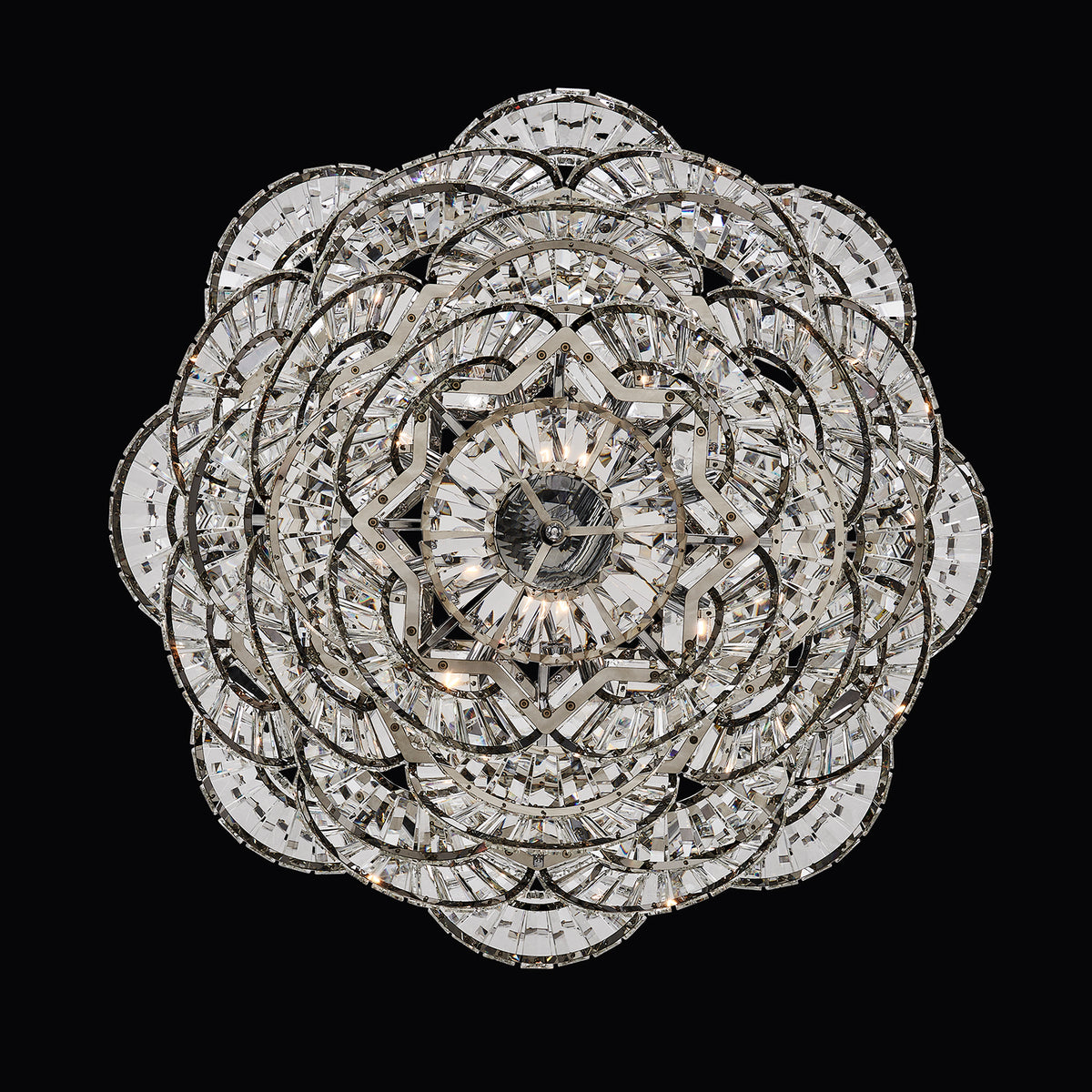 Luminoso 31.75-in 14 Light Socket Polished Chrome/Trapezoidal Crystal Chandelier