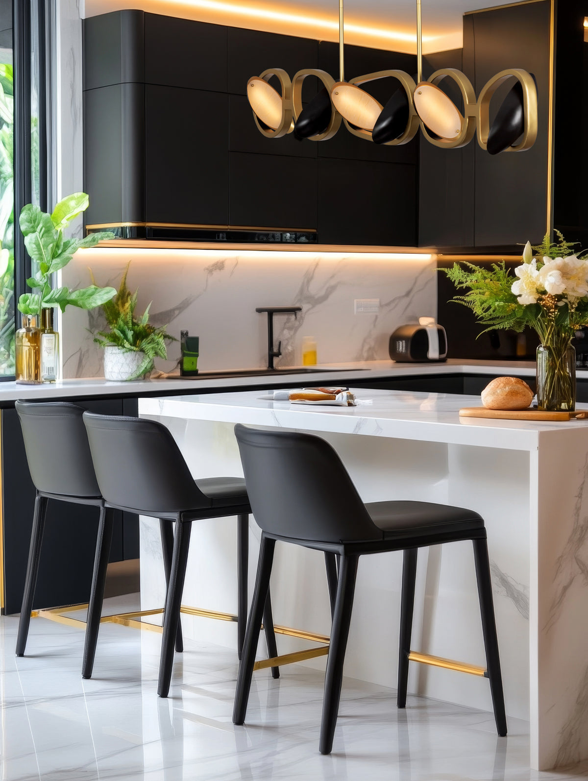 Onyx 60-in 6 Light LED Brushed Gold/Satin Bronze Linear Pendant