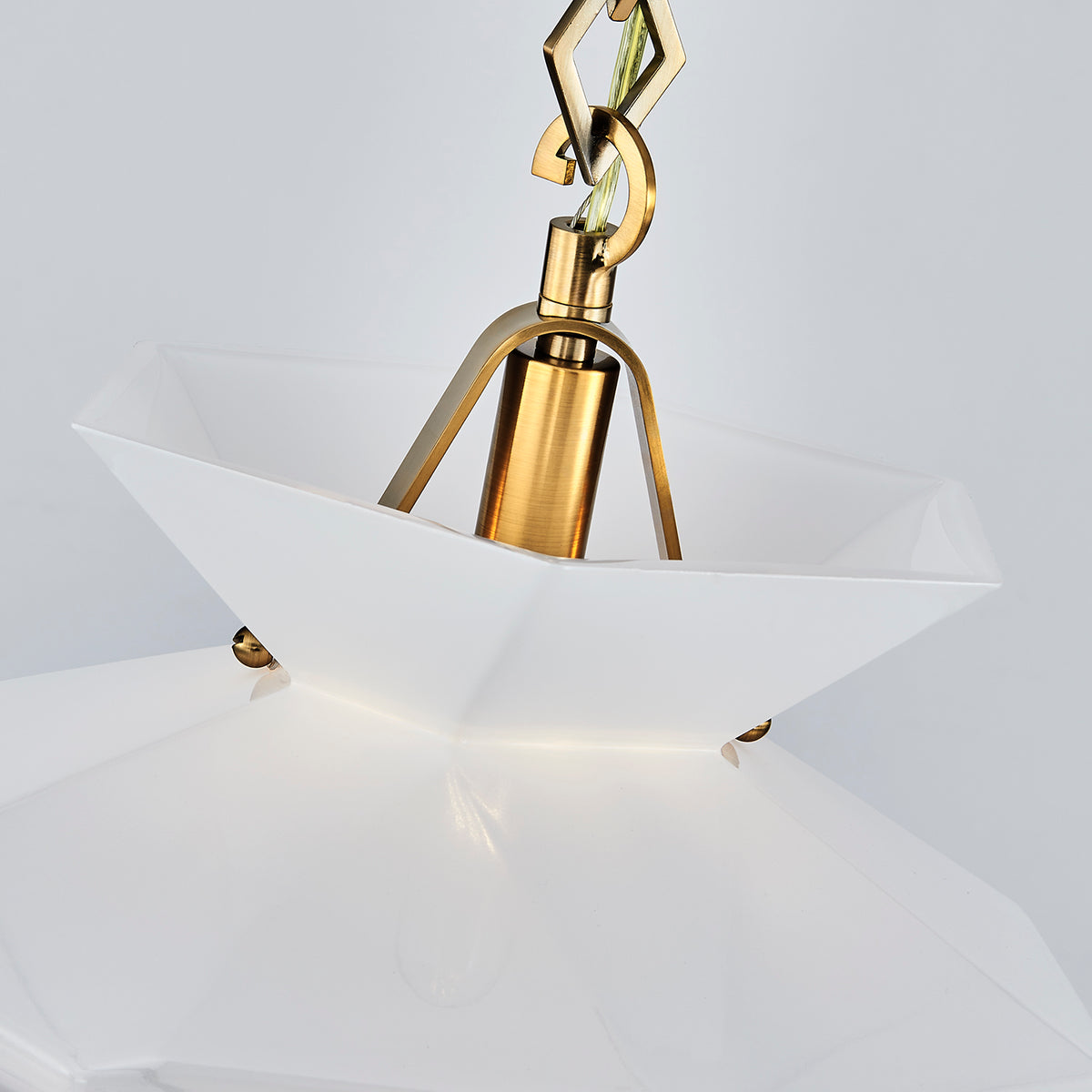 Bolsa 12-in 1 Light Socket Winter Brass Pendant